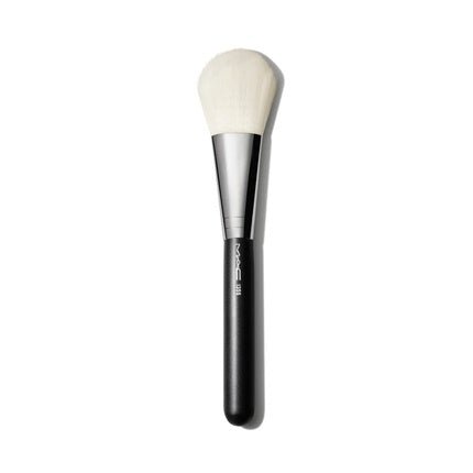 135 Large Flat Synthetic Powder Brush - Maison des fragrances