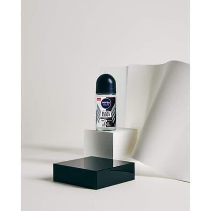 Nivea The Invisible Roll-on for Black & White Men Original Déodorant 50 ml