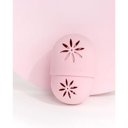 Brushworks Makeup Sponge Shield - Maison des fragrances