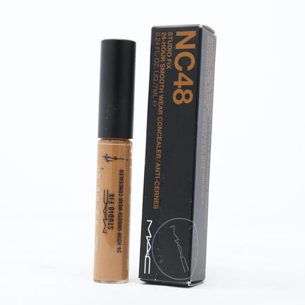 Mac Studio Fix 24 Hour Smooth Wear Concealer 0.24oz/7.0ml - Maison des fragrances