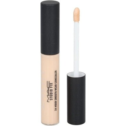 M.A.C Studio Fix 24 - Hour Smooth Wear Concealer NC15 7ml - Maison des fragrances