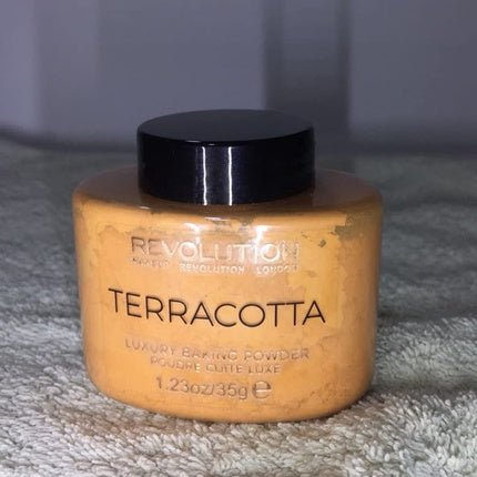 Makeup Revolution Terracotta Baking Powder Loose Setting Powder - Maison des fragrances